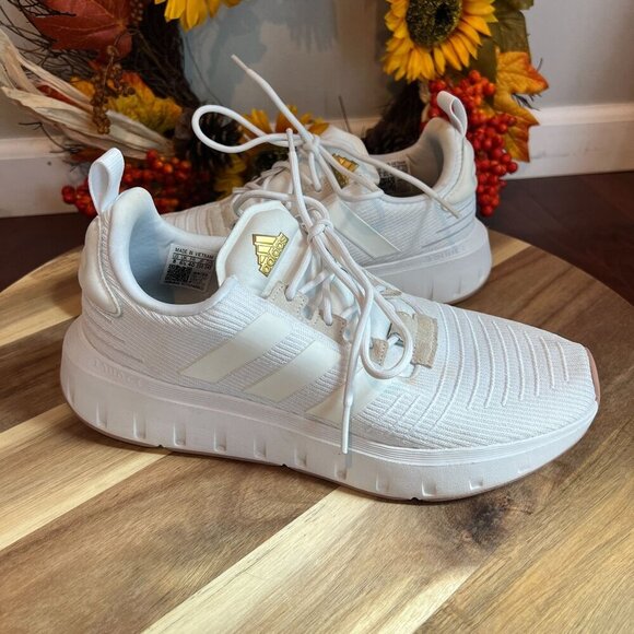 adidas Shoes - Adidas Womens Swift Run23 Running Athletic Shoe Sz 8 White IG4715